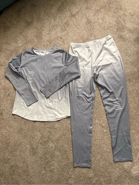 Ombre Gray-to-White Lounge Set